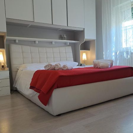 Casa Momy Appartement Lecce Buitenkant foto
