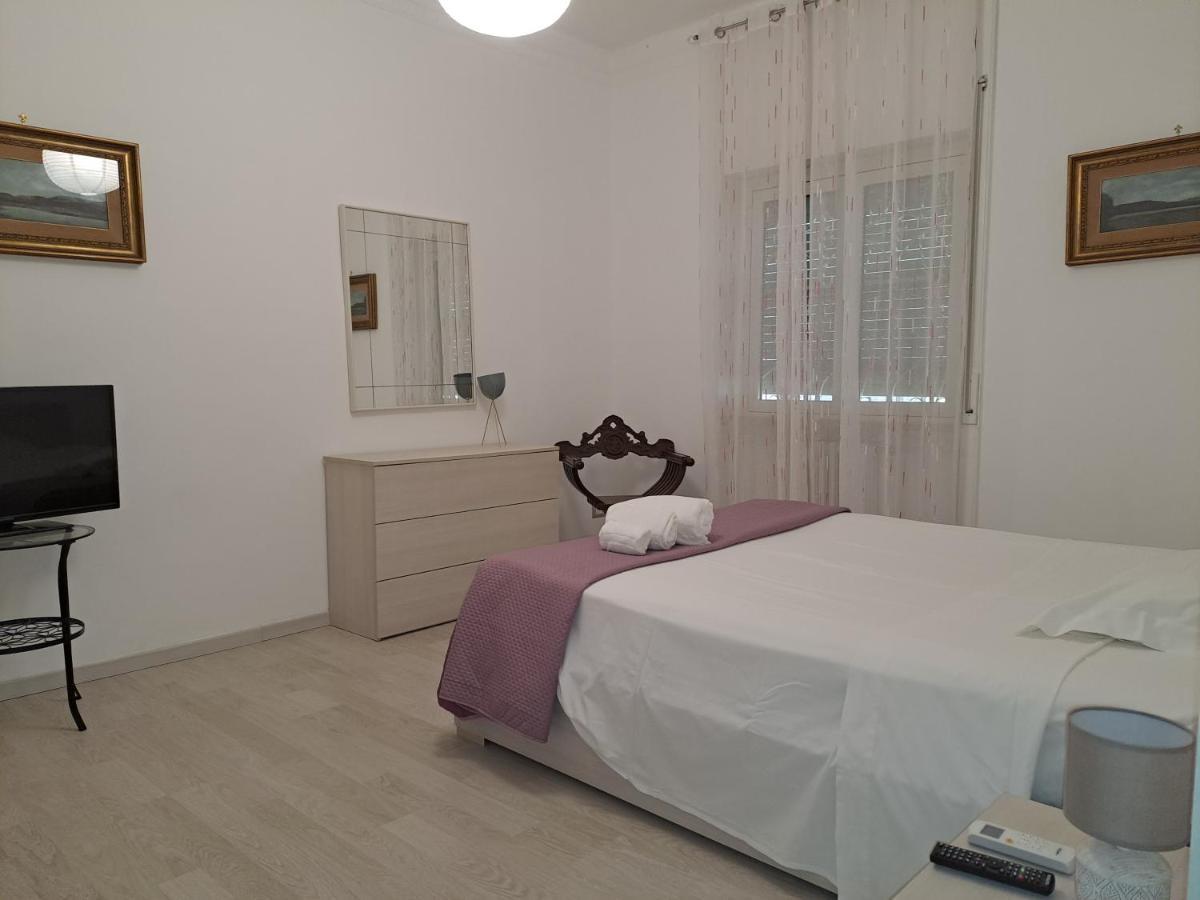 Casa Momy Appartement Lecce Buitenkant foto