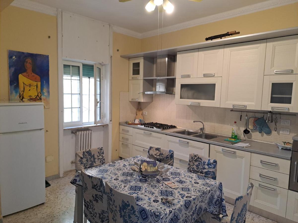 Casa Momy Appartement Lecce Buitenkant foto