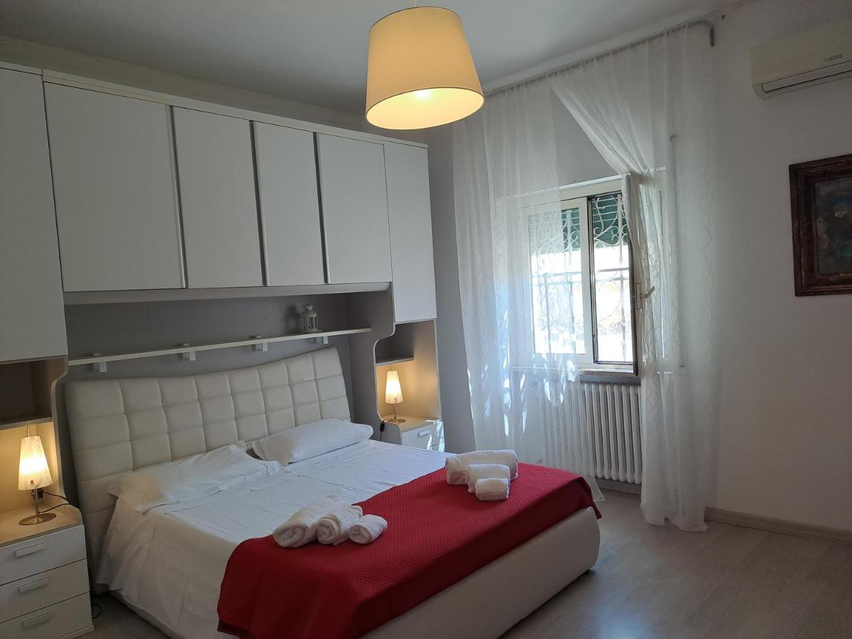 Casa Momy Appartement Lecce Buitenkant foto