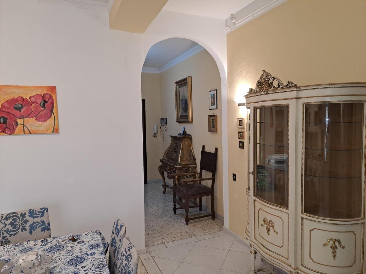 Casa Momy Appartement Lecce Buitenkant foto